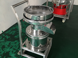 篩分精細、產(chǎn)量大，移動方便